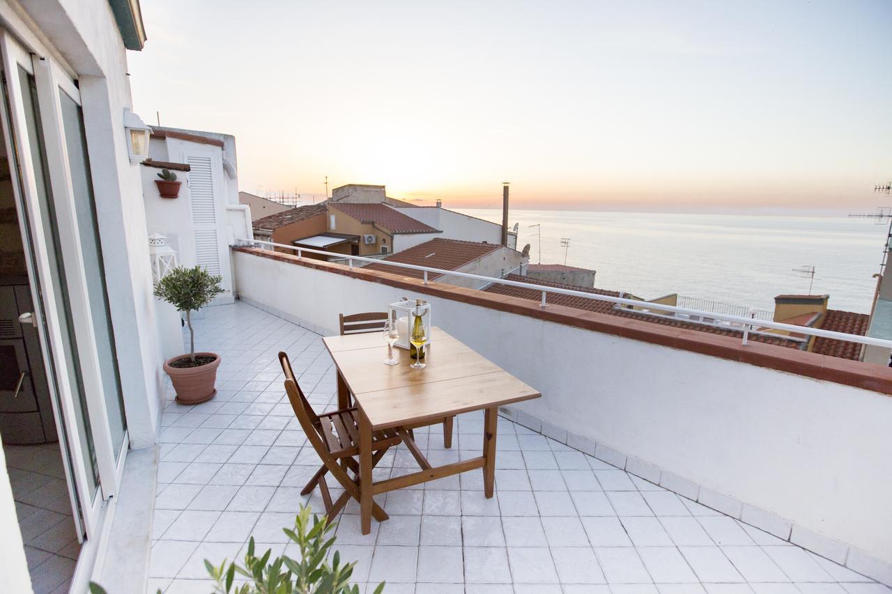 Azzurro B&B Cefalù Eksteriør billede